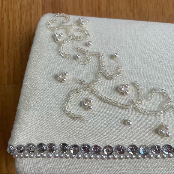 Vintage Bridal Clutch Handbag Ivory Beaded Rhinestone Something Old Purse - Picture 3 of 9